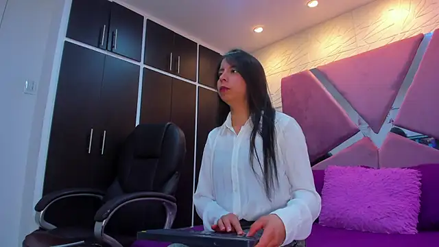 sol-angel online show from 05-19-26, 04:03