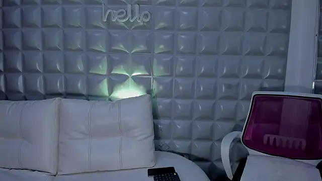 sol-angel online show from 12-16-25, 04:22