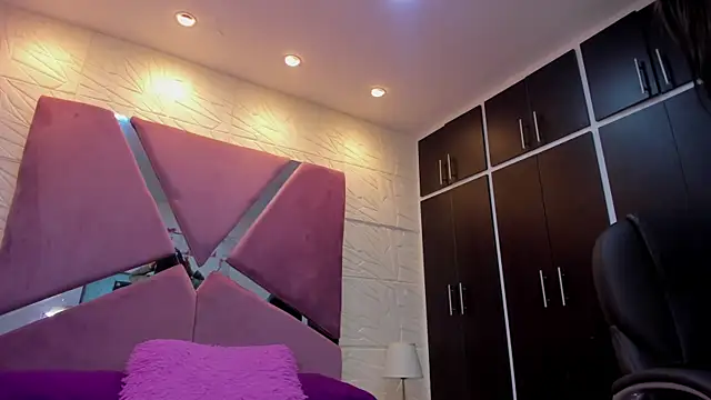 sol-angel online show from 06-06-26, 04:45