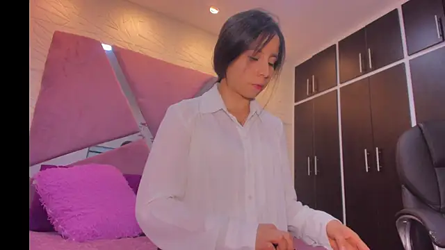sol-angel online show from 06-12-26, 04:05