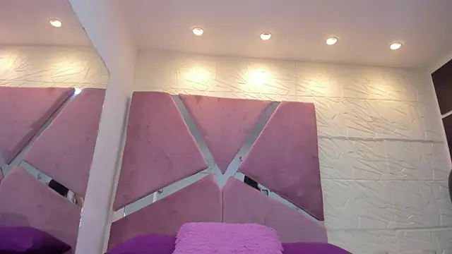 sol-angel online show from 04-21-26, 04:57