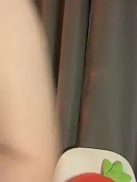 Snapshot of boniu-mimi chatting on 12-19-25, 01:53 boniu-mimi online show from 12-19-25, 01:53