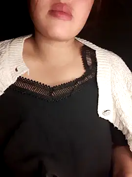 mai-mai-97 online show from 12-15-25, 03:29