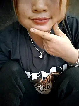 mai-mai-97 online show from 02-07-26, 03:36