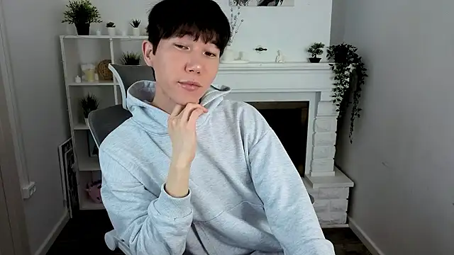 YugoAsian online show from 01-18-26, 12:30