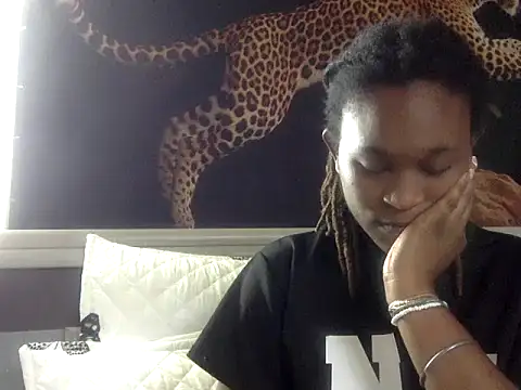 JuicyEbonyGoddess online show from 04-05-26, 08:32