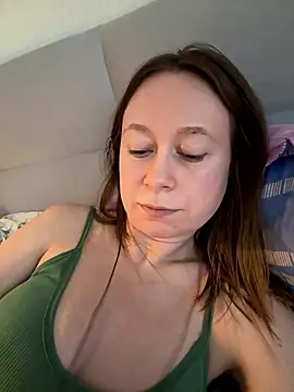 Brooke lover online show from 01-13-26, 07:23