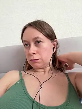 Brooke lover online show from 02-16-26, 09:30