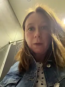 Brooke lover online show from 05-22-26, 07:17