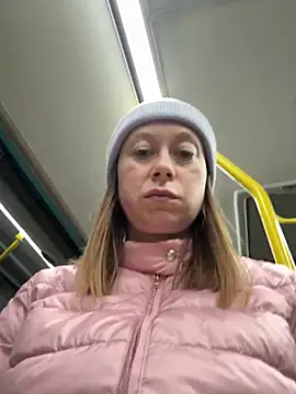 Brooke lover online show from 04-19-26, 06:54