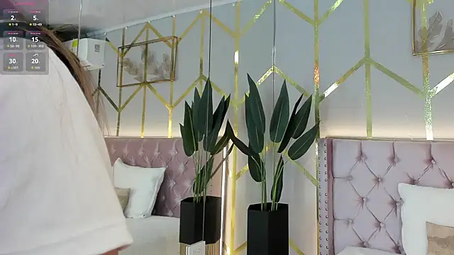 Lola saenz  online show from 02-05-26, 12:12