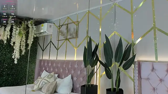 Lola saenz  online show from 02-18-26, 11:50