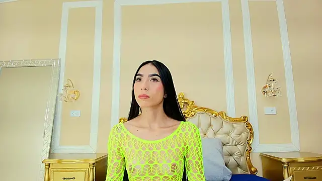 HallieStone online show from 02-12-26, 01:55