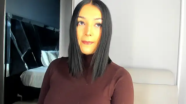 MelissaGill  online show from 07-24-26, 03:24