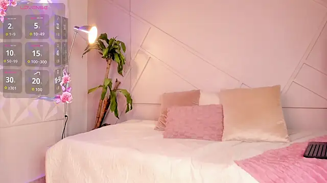 AmaraStorm online show from 04-09-26, 07:20