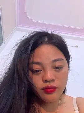 lana-kan online show from 12-18-25, 08:34