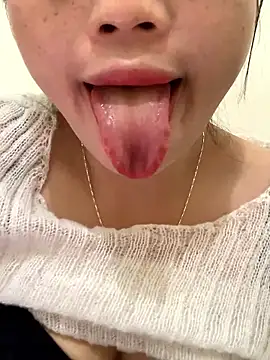 lana-kan online show from 11-27-25, 02:28