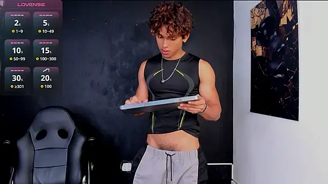 LiamVibes212 online show from 02-26-26, 01:33