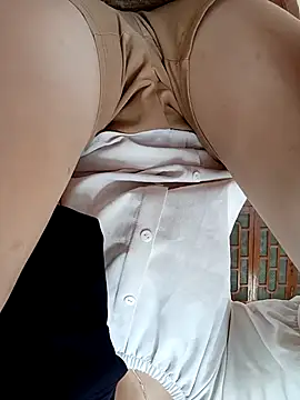 Snapshot of NariShow chatting on 04-10-26, 07:15 NariShow online show from 04-10-26, 07:15