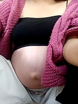 Snapshot of NariShow chatting on 01-17-26, 05:11 NariShow online show from 01-17-26, 05:11