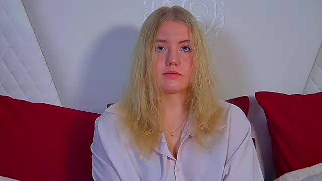 Snapshot of EmilyEvanse chatting on 01-11-26, 06:20 EmilyEvanse online show from 01-11-26, 06:20