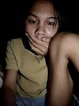 Snapshot of Anne8386 chatting on 11-24-25, 06:41 Anne8386 online show from 11-24-25, 06:41