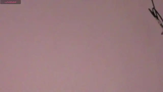 Snapshot of megan_lenon chatting on 06-21-26, 07:19 megan lenon online show from 06-21-26, 07:19