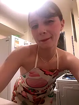 lilliabloom online show from 12-18-25, 05:23