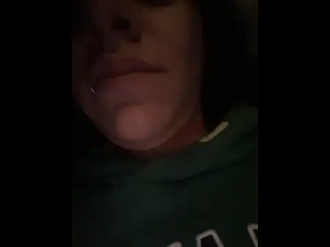 SaraAndrade  online show from 12-17-25, 10:31