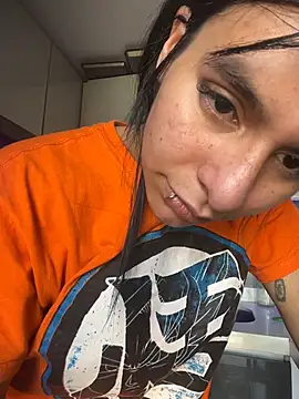 SaraAndrade  online show from 03-04-26, 01:19