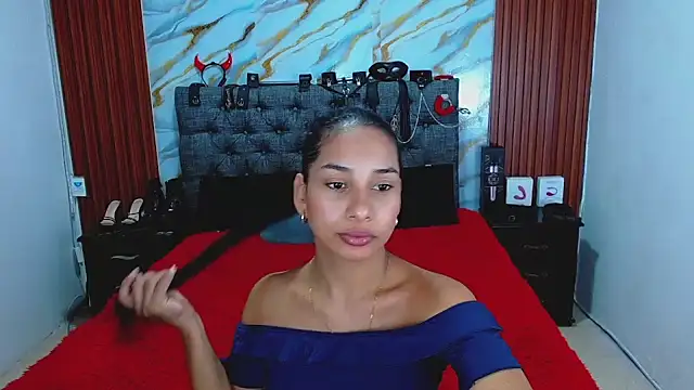 Meryandcris online show from 04-14-26, 04:06