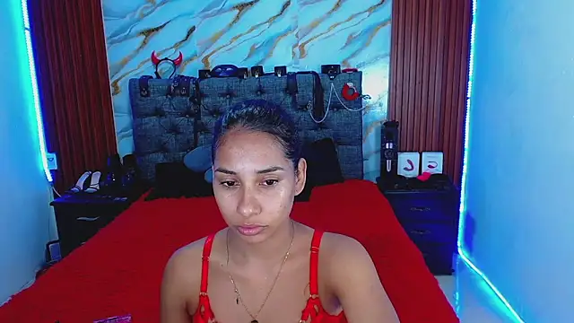 Meryandcris online show from 03-18-26, 02:26