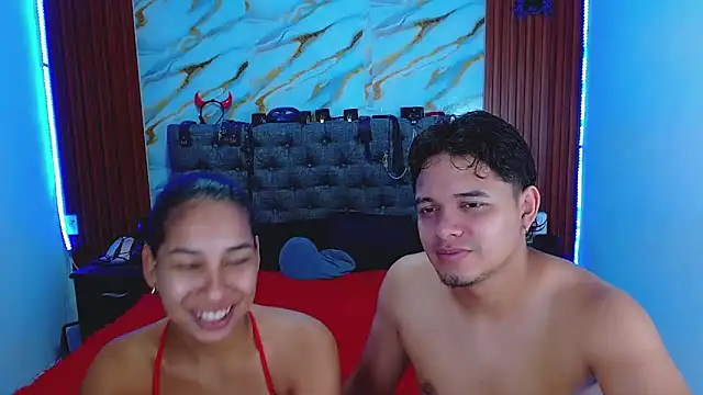 Meryandcris online show from 03-25-26, 04:45