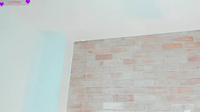 niicole steele  online show from 06-04-26, 12:04