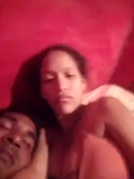 Snapshot of rachelbunny_and_kevin chatting on 02-07-26, 02:08 rachelbunny and kevin online show from 02-07-26, 02:08