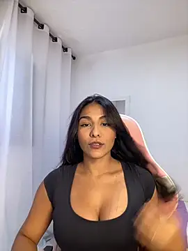 Laurapocahontas online show from 12-01-25, 07:26