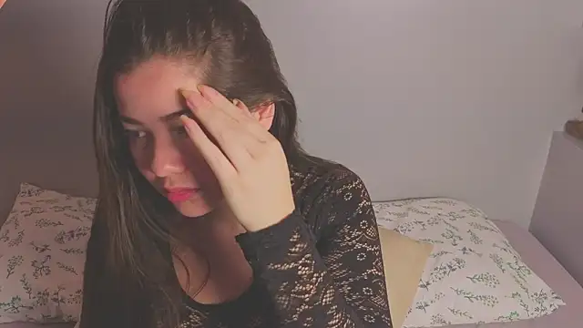 amyvans  online show from 03-08-26, 08:12