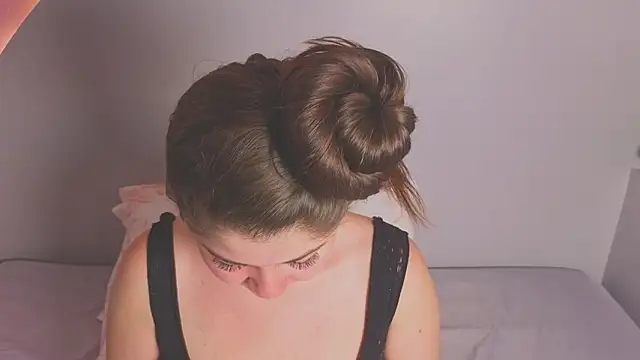 amyvans  online show from 03-28-26, 08:10