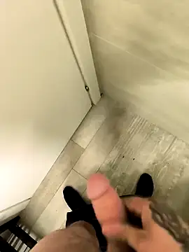 Razvan696969 online show from 02-16-26, 07:23