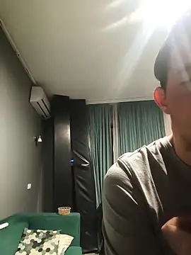 Razvan696969 online show from 02-21-26, 04:42