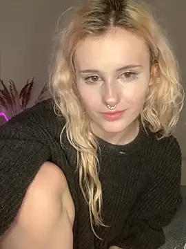 MilaElin online show from 12-04-25, 10:31