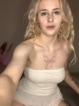 MilaElin online show from 12-03-25, 10:09