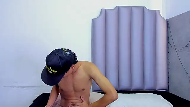 Megan foro online show from 01-10-26, 03:35