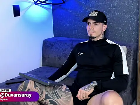  mrcock   online show from 05-10-26, 04:38