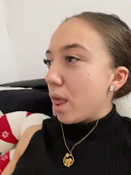 CristinaSw online show from 01-19-26, 12:53