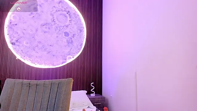 IvannaVolk  online show from 02-07-26, 04:53