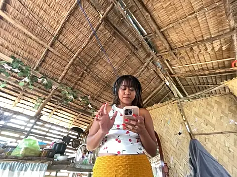 Juliet official pro online show from 05-25-26, 03:17