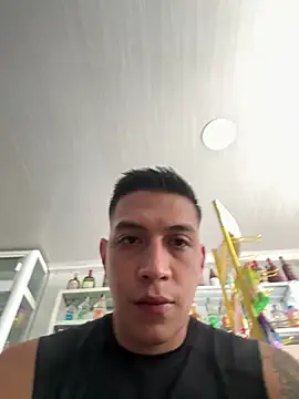 OliverWest04 online show from 01-10-26, 07:31