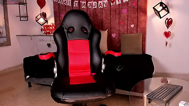 Noah Katz online show from 02-18-26, 04:32