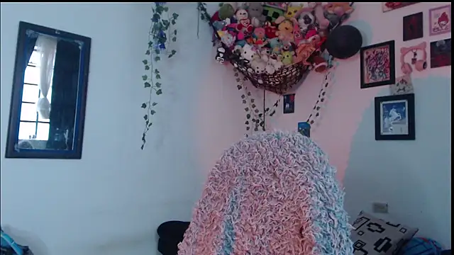 Layla quinn online show from 06-06-26, 12:43